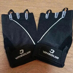 Vinsguir‎ Workout Gloves